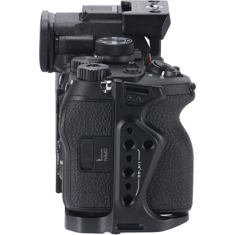 Tilta Full Camera Cage Lightweight Kit for Sony A7 V / A7R V / A7 IV (Black)