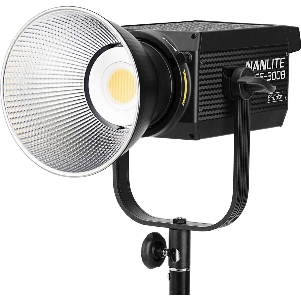 1713264335_1710116.jpg Nanlite FS-300B LED Bi-Color Spot Light